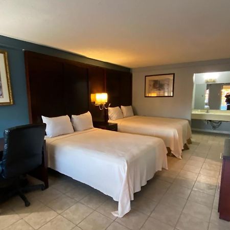 Magnuson Hotel Little Rock South Екстер'єр фото