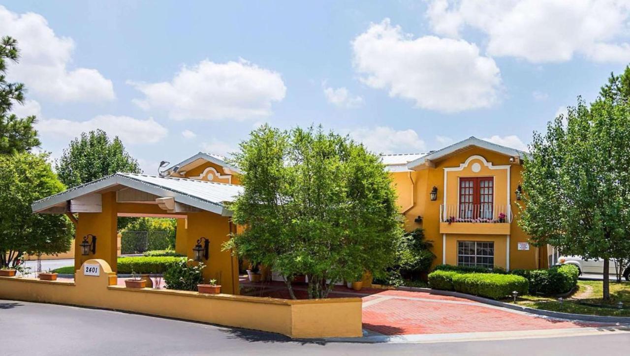 Magnuson Hotel Little Rock South Екстер'єр фото
