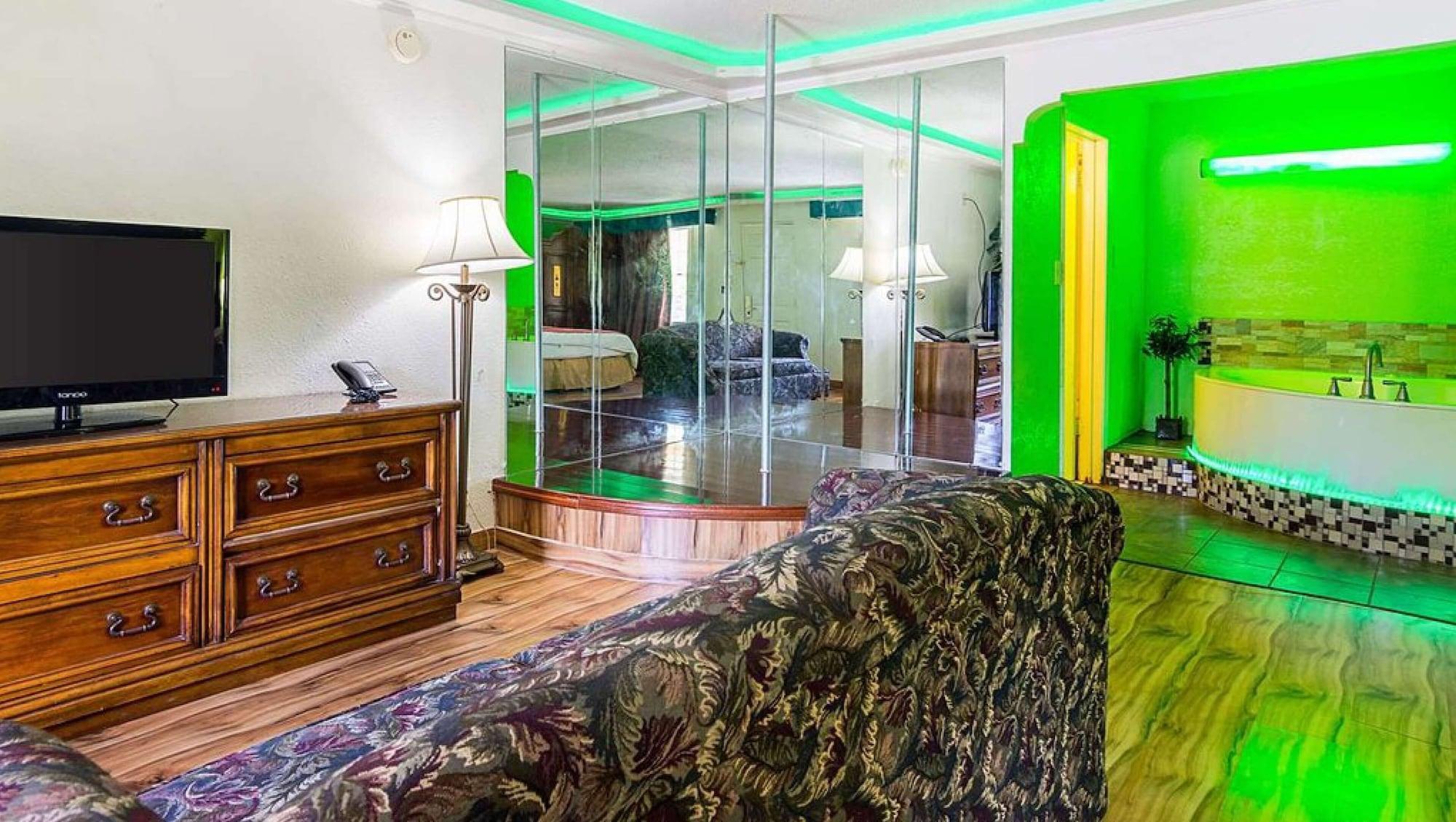 Magnuson Hotel Little Rock South Екстер'єр фото